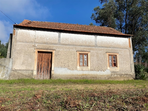 Moradia para Restaurar T2